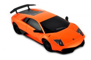 Samochód RC Lamborghini 670 - licencja 1:24